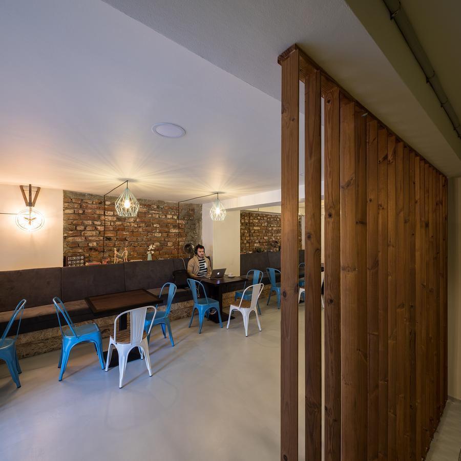 Omega House Hotel Bukurešť Exteriér fotografie
